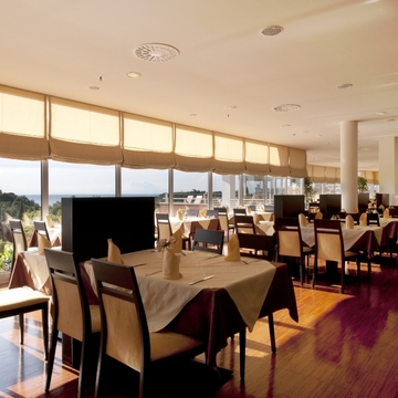 Hotel_Albatros_Plava_Laguna_Restaurant_Bars-5