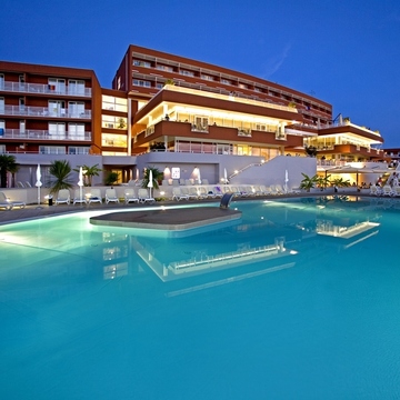 Hotel_Albatros_Plava_Laguna_Swimming_pool-13