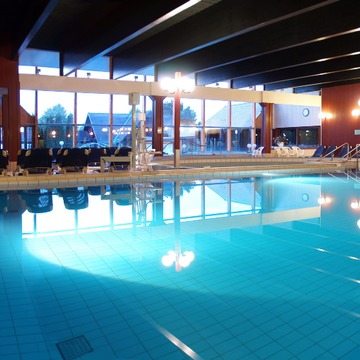 swimming pool panorama
